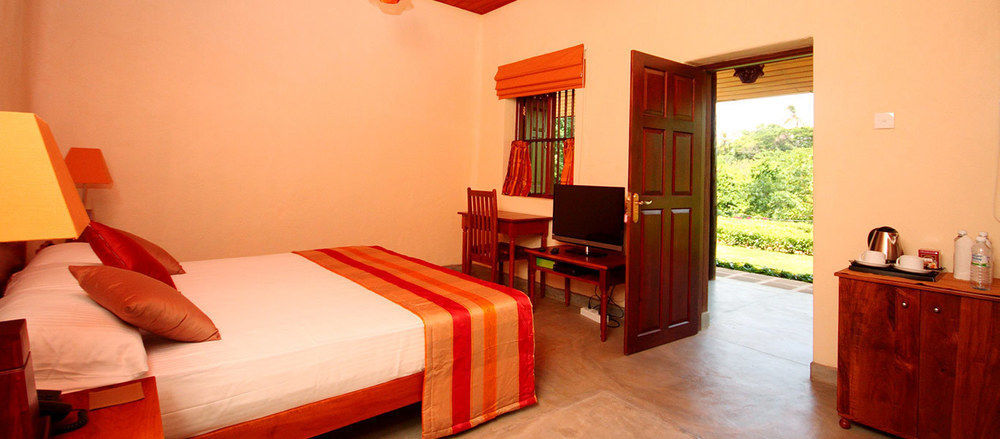Grand & Gangula Hotel Dambulla Exterior photo