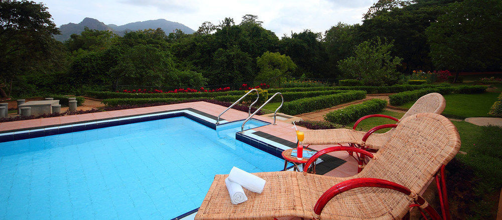 Grand & Gangula Hotel Dambulla Exterior photo