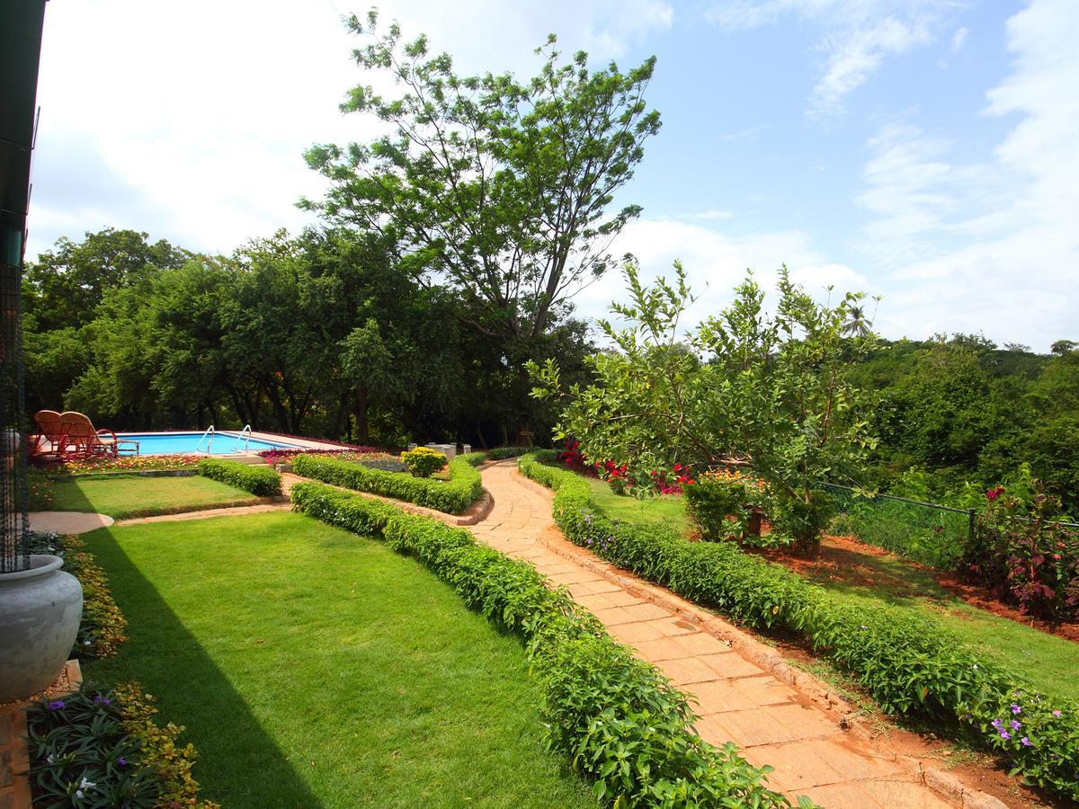 Grand & Gangula Hotel Dambulla Exterior photo